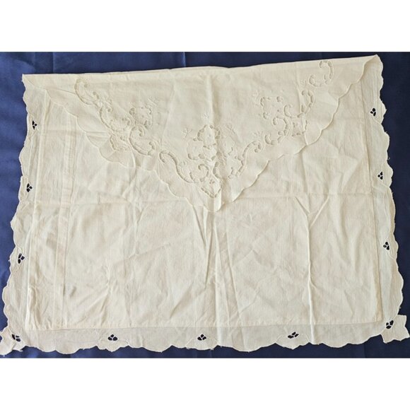 Pair of White Cutwork Embroidered Pillow Shams with Lace Trim 27" x 21" Envelope - Picture 7 of 9